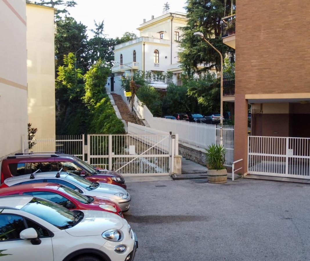 Relais Villa Montedonzelli Napels Buitenkant foto