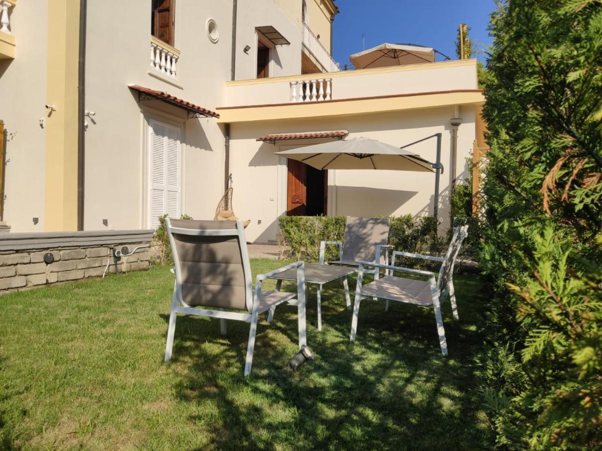 Relais Villa Montedonzelli Napels Buitenkant foto