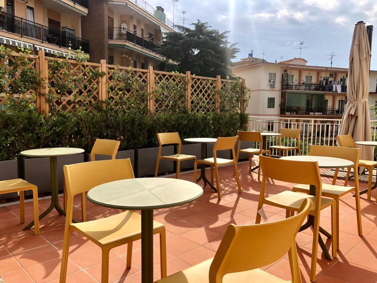 Relais Villa Montedonzelli Napels Buitenkant foto