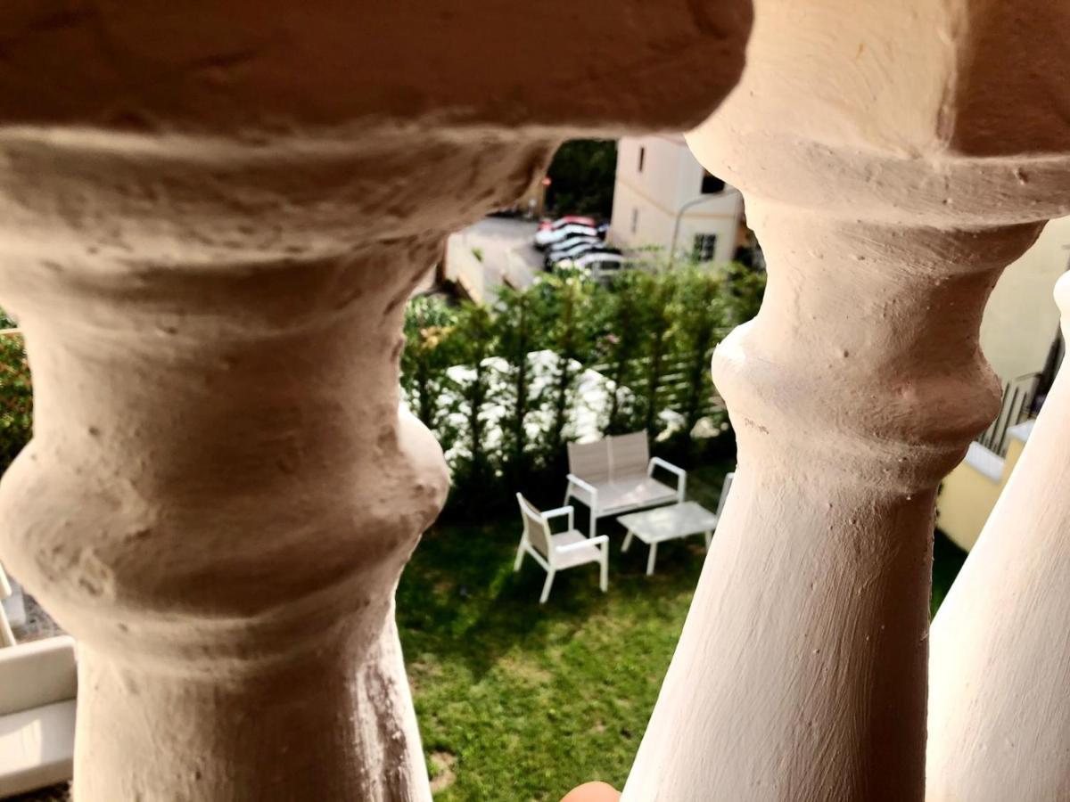 Relais Villa Montedonzelli Napels Buitenkant foto